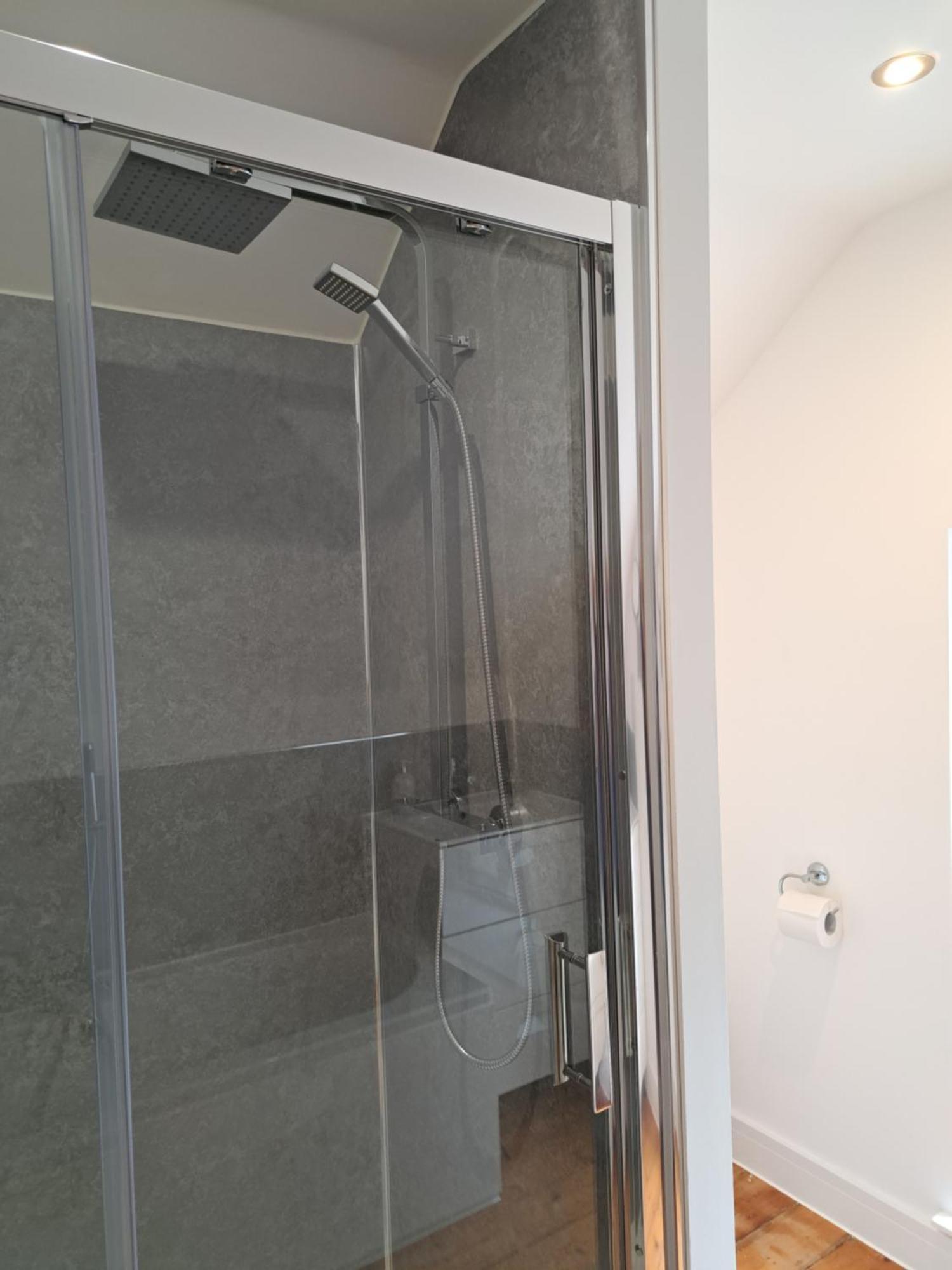 Apartment Fig Whitecroft
